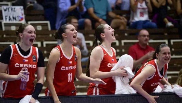 公富网配资 U19女篮世界杯，中国队80-79艰难战胜东道主捷克，进入9-12名争夺